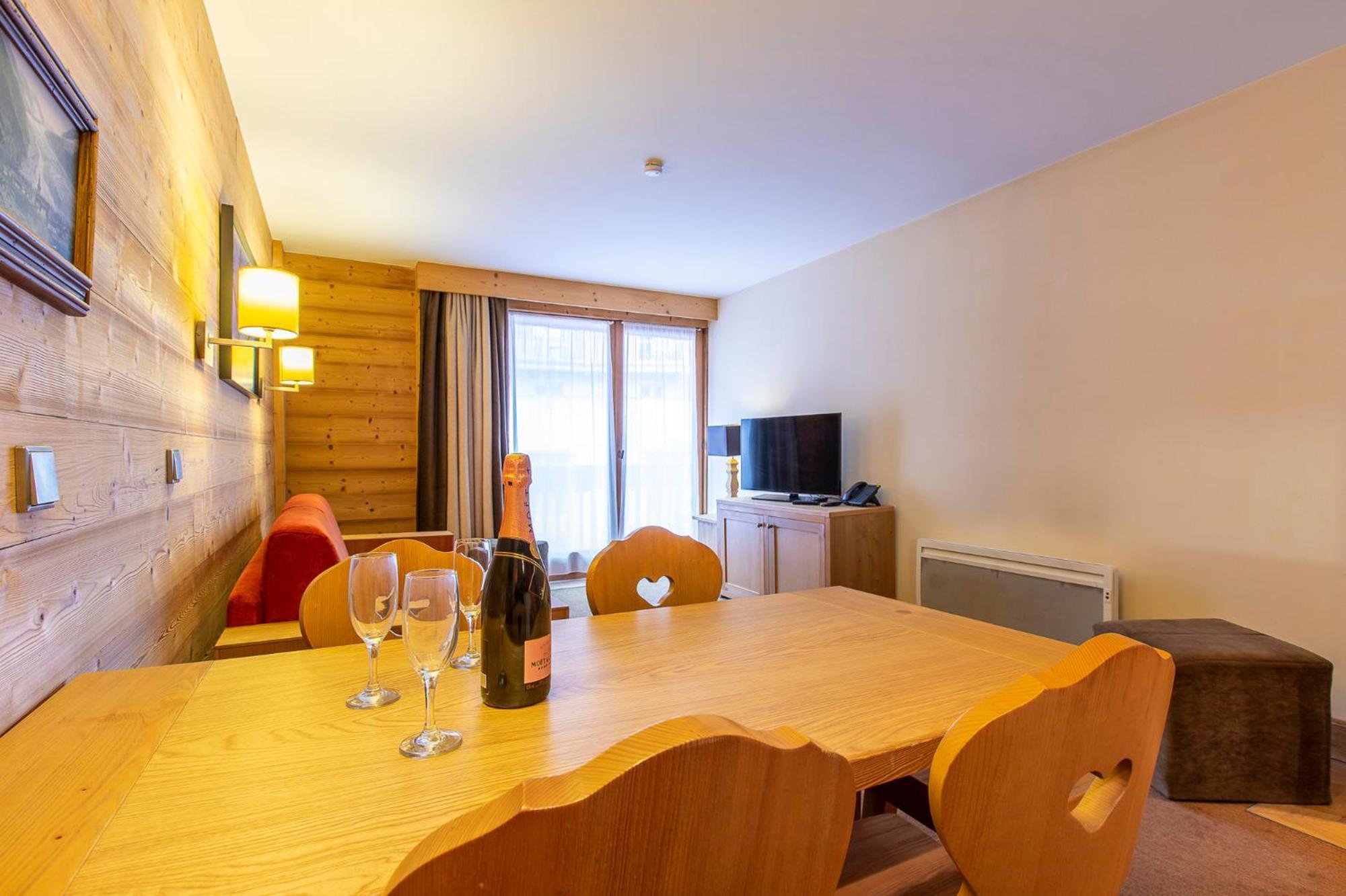 Residence Les Chalets Du Forum - Courchevel 1850 Zewnętrze zdjęcie